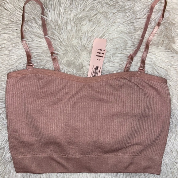 Victoria Secret seamless rib top - Picture 2 of 4